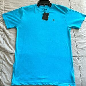 Hurley V-neck tee